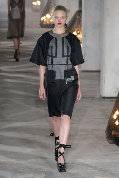Look 7